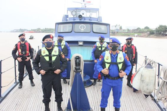 Tingkatkan Pengawasan Perairan, Bea Cukai Kerjasama dengan Polairud Polda Jambi