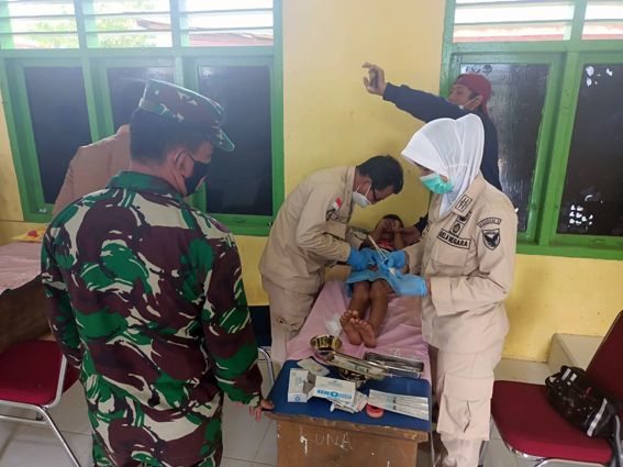 Pembukaan TMMD, 70 Anak-Anak Ikut Sunatan Massal
