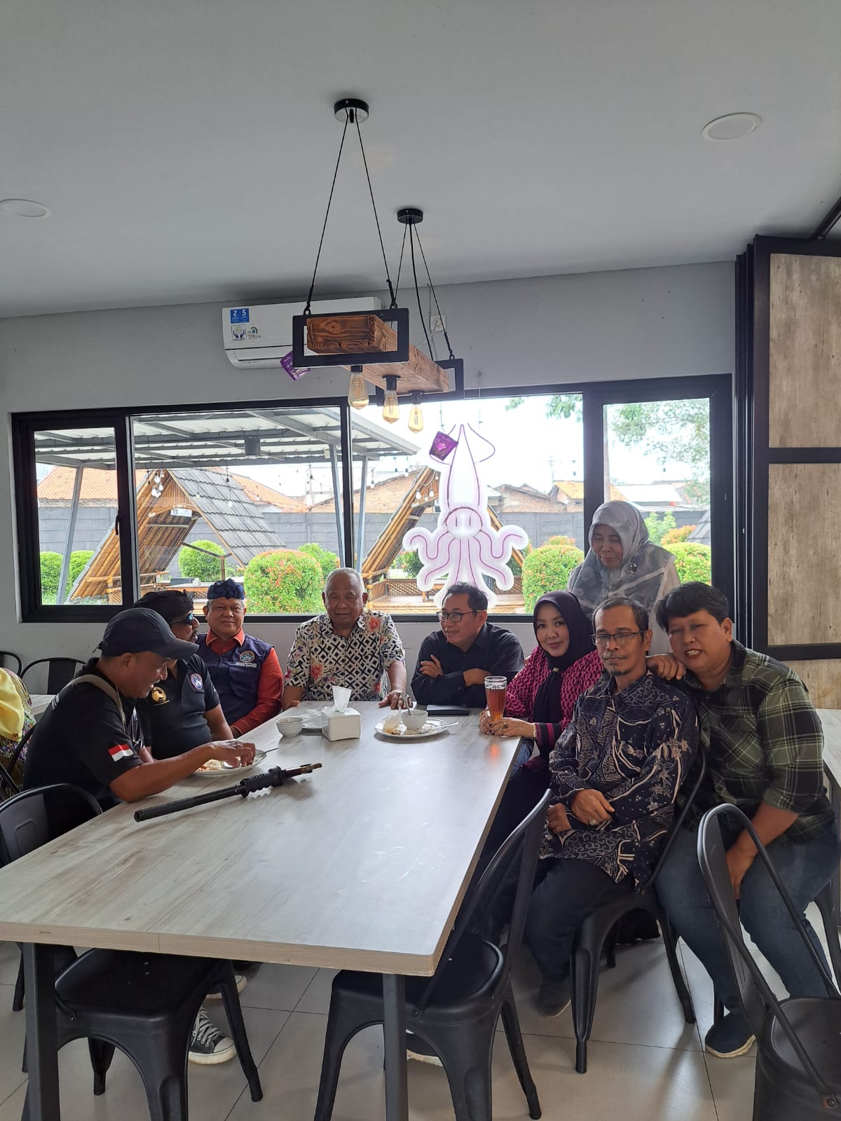Wagub Banten A Dimyati Natakusumah Lakukan Dialog dengan Perkumpulan  Urang Banten