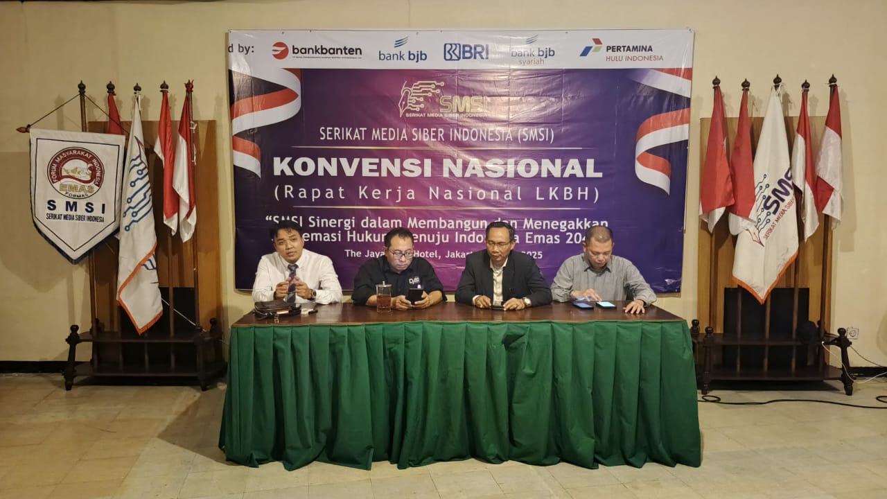 Puluhan Tokoh Nasional Raih Anugerah Sahabat Pers dan Pin Emas Dalam Konvensi Nasional SMSI