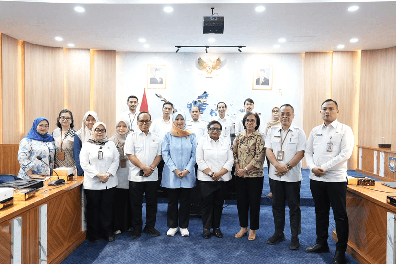 Kejar Target 100 Persen, Wamendagri Ribka Dorong Pemda Percepat Kepemilikan Akta Kelahiran Anak
